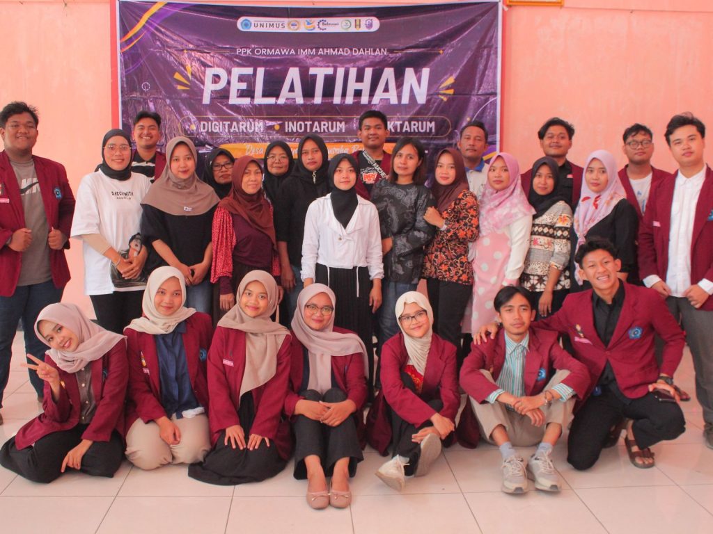 Tim Pelaksana PPK Ormawa IMM Ahmad Dahlan FT UNIMUS Sukses Laksanakan Program DIGITARUM